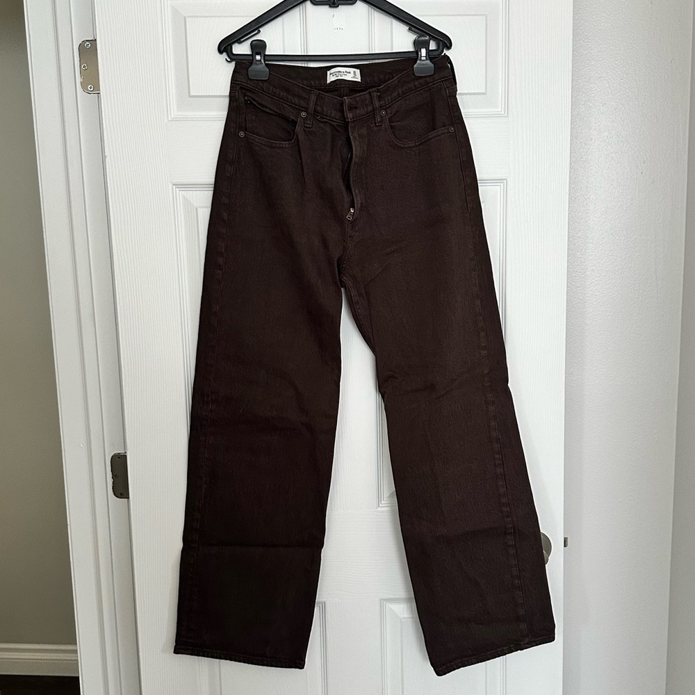 Abercrombie Women’s High Rise 90s Relaxed Jean